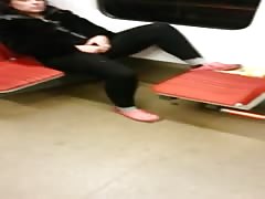 Woman masturbates in metro